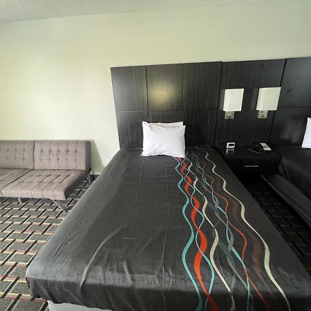 Executive Inn Pelham ภายนอก รูปภาพ