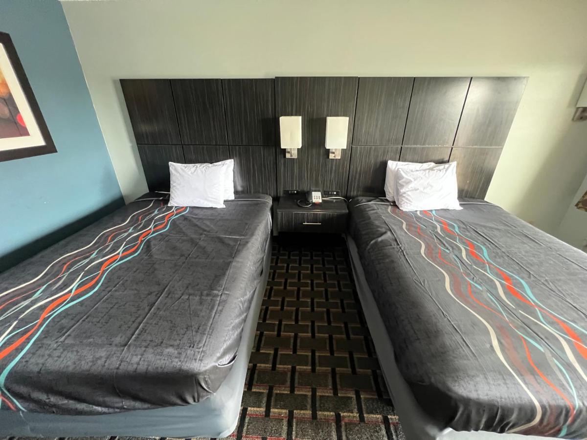 Executive Inn Pelham ภายนอก รูปภาพ